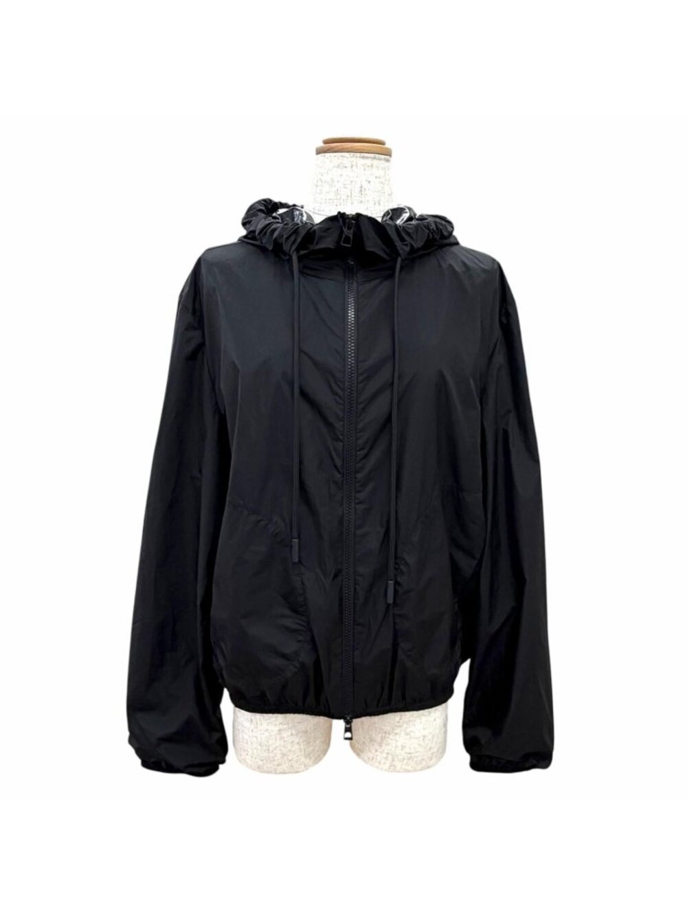 Moncler Cassie Logo Patch Hooded Zip UP Jacket Black